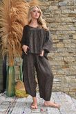 Kiti Paisley Damask Artist Smock Coffee Bean